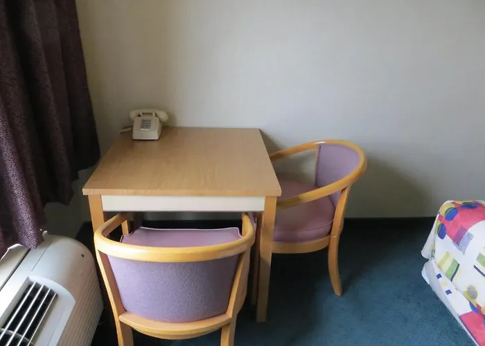 Hotel Homestyle And 2*